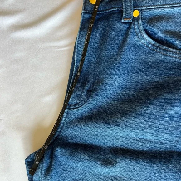 Leon Bridges Wrangler women’s Blue Jeans stretch westward high rise boot 27 x 32 - Picture 7 of 11